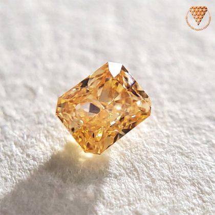 0.151 Carat Fancy Intense Yellowish Orange SI2 CGL Japan Natural Loose Diamond 天然 オレンジ ダイヤモンド ルース Radiant Shape