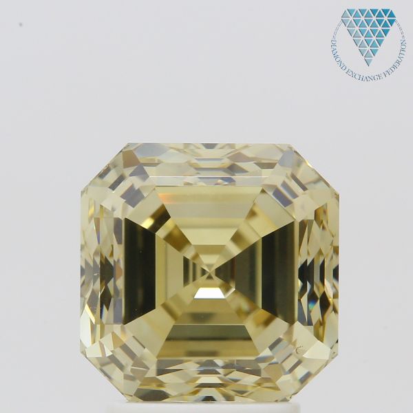 3.20 Carat, Fancy  Brown-Yellow Natural Diamond, Asscher Shape, VVS2 Clarity, GIA