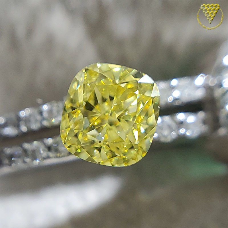0.40 Carat Fancy Intense Yellow Natural Diamond, Cushion Shape, Clarity SI1 ± , GIA Diamond Exchange Federation 4