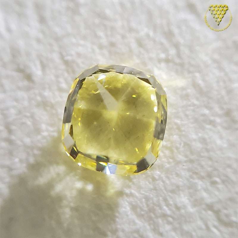 0.40 Carat Fancy Intense Yellow Natural Diamond, Cushion Shape, Clarity SI1 ± , GIA Diamond Exchange Federation 3