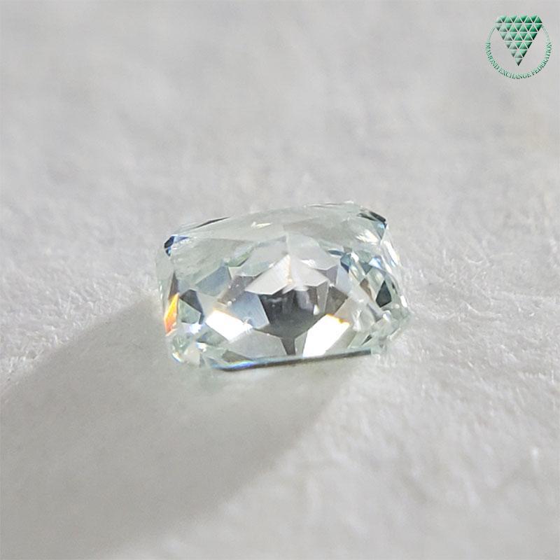 0.049 Carat Fancy Light Bluish Green Radiant VS1 CGL Japan Natural Loose Diamond Exchange Federation 4
